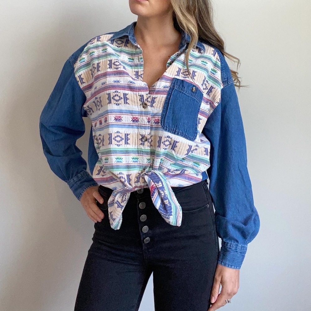 SOLD‼️🌵90s western denim button down🌵